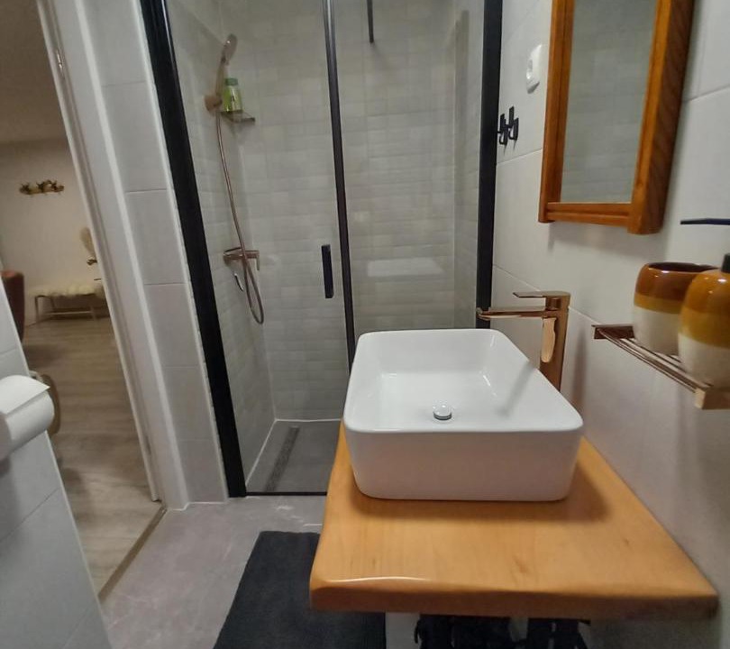 Photo of Bathroom in Presika