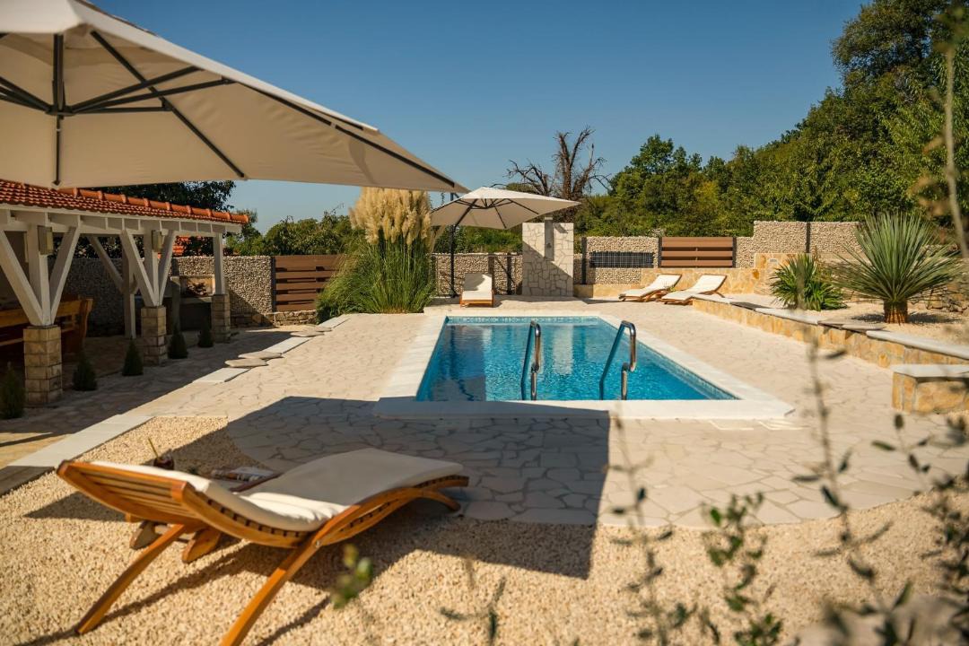 Photo of Others in Pokrovnik