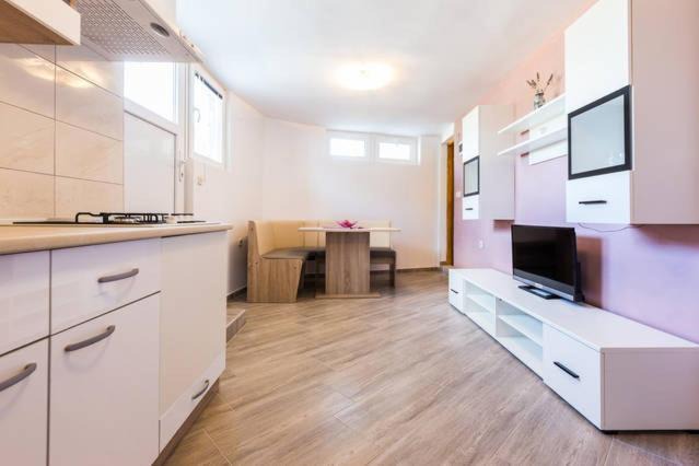 Photo of Kitchen in Kukljica