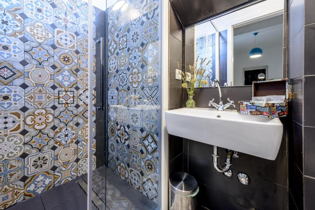 Photo of Others in Ploce