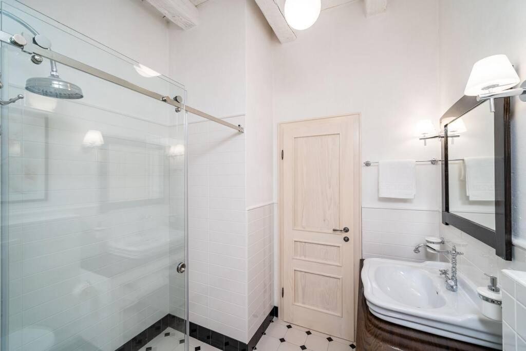 Photo of Bathroom in Molunat