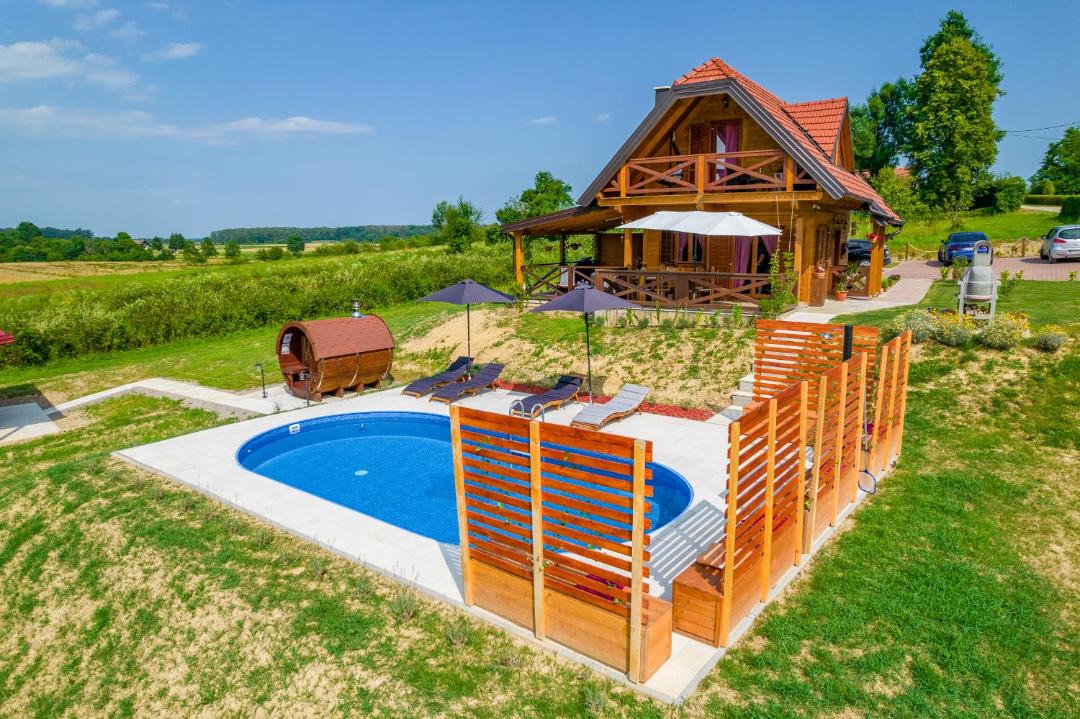 Photo of Others in Karlovac