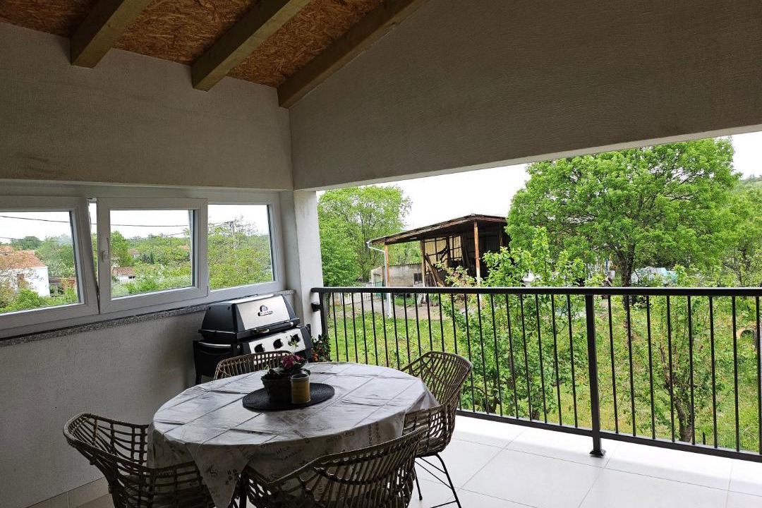 Photo of Patio Balcony in Gabonjin