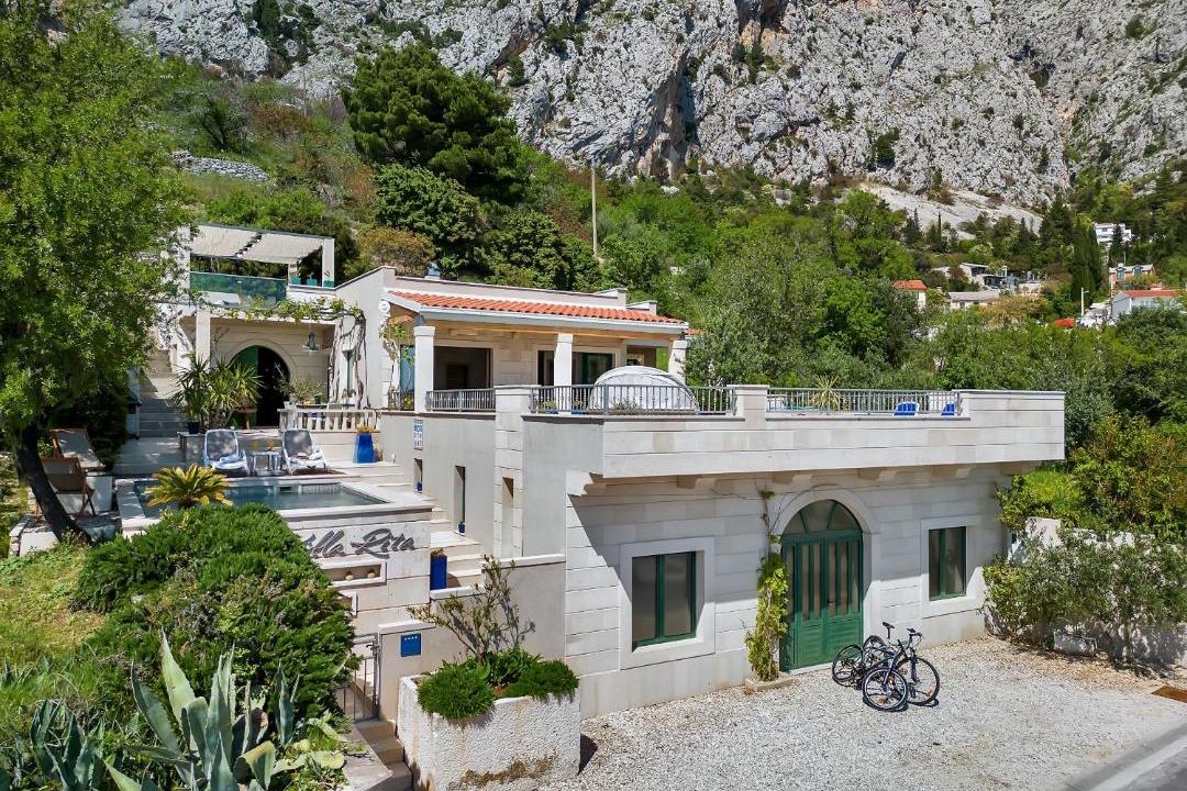 Photo of Others in Makarska
