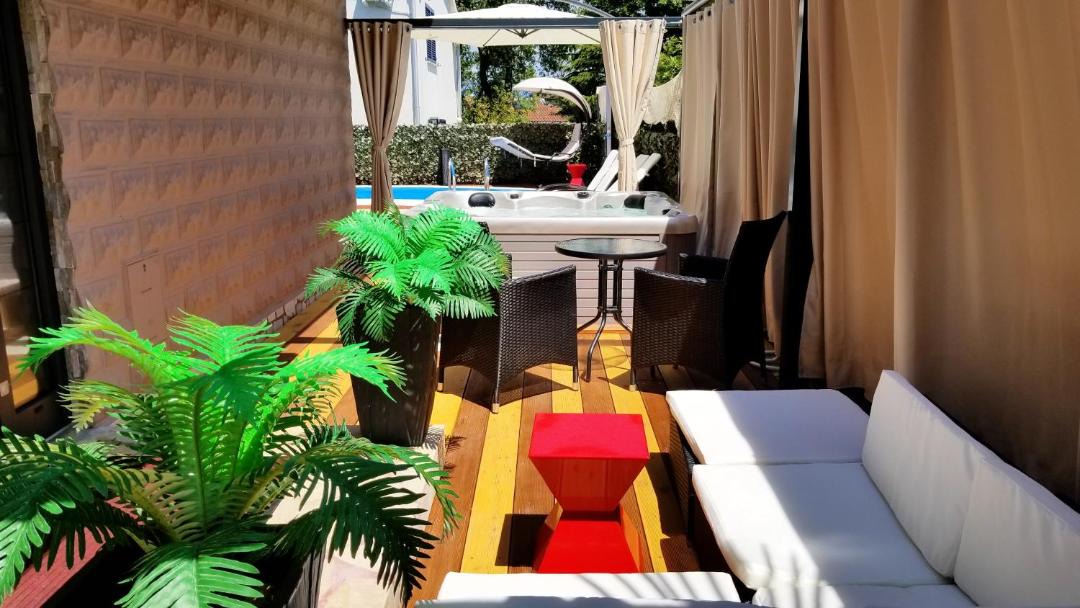 Photo of Patio Balcony in Vantacici