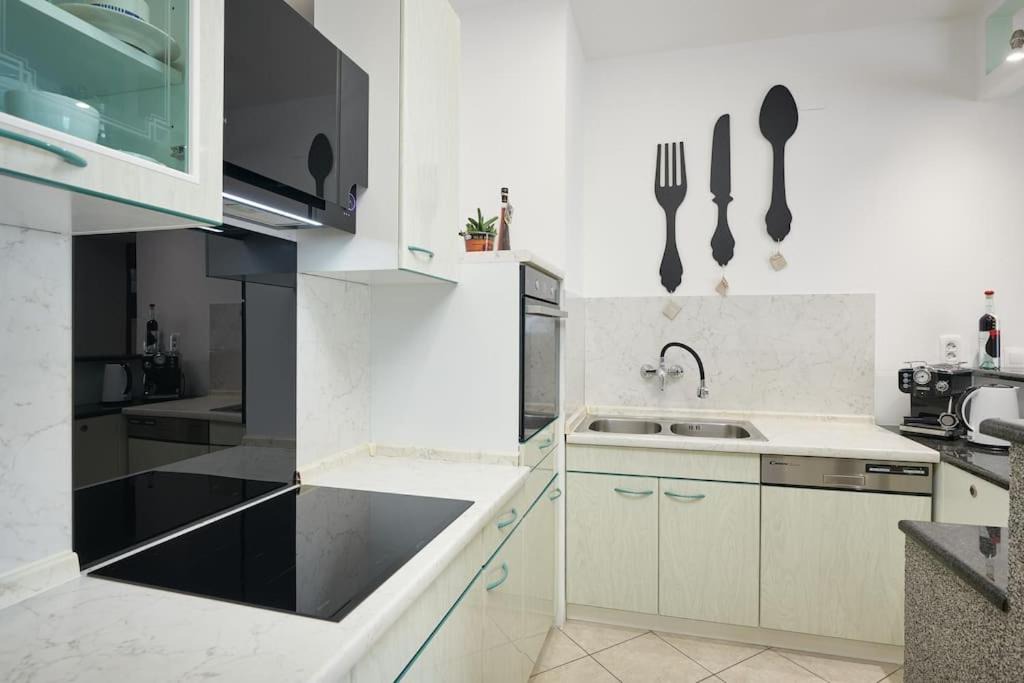 Photo of Kitchen in Popovici