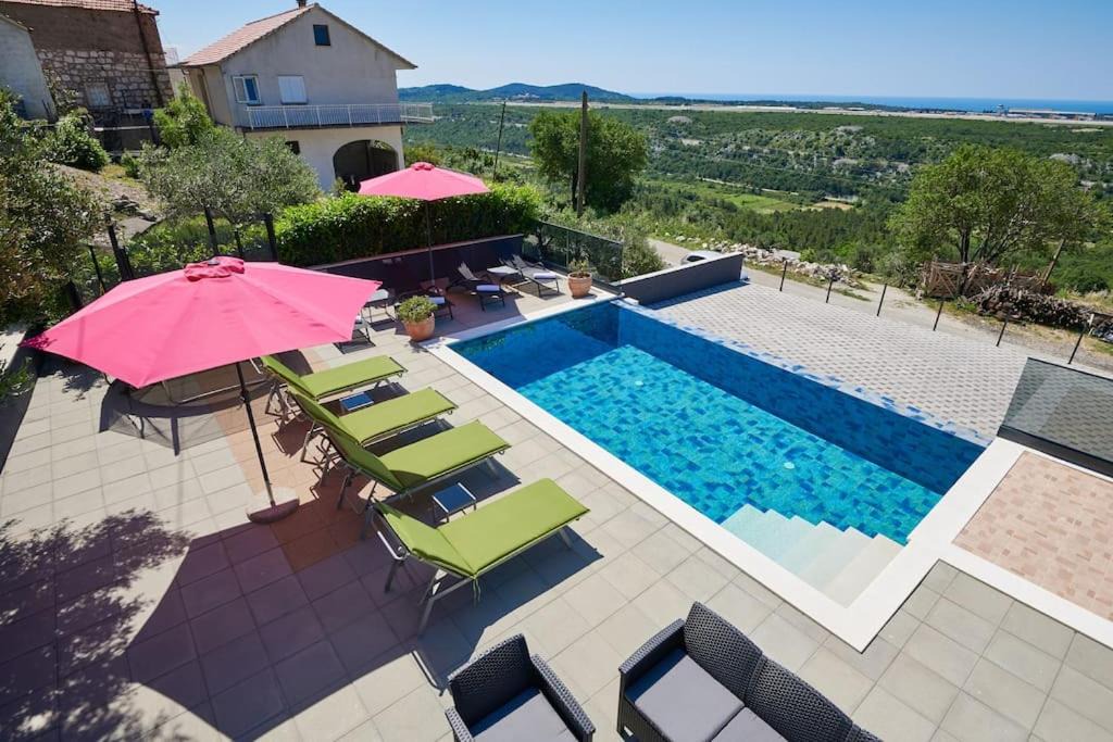 Photo of Outdoor in Popovici