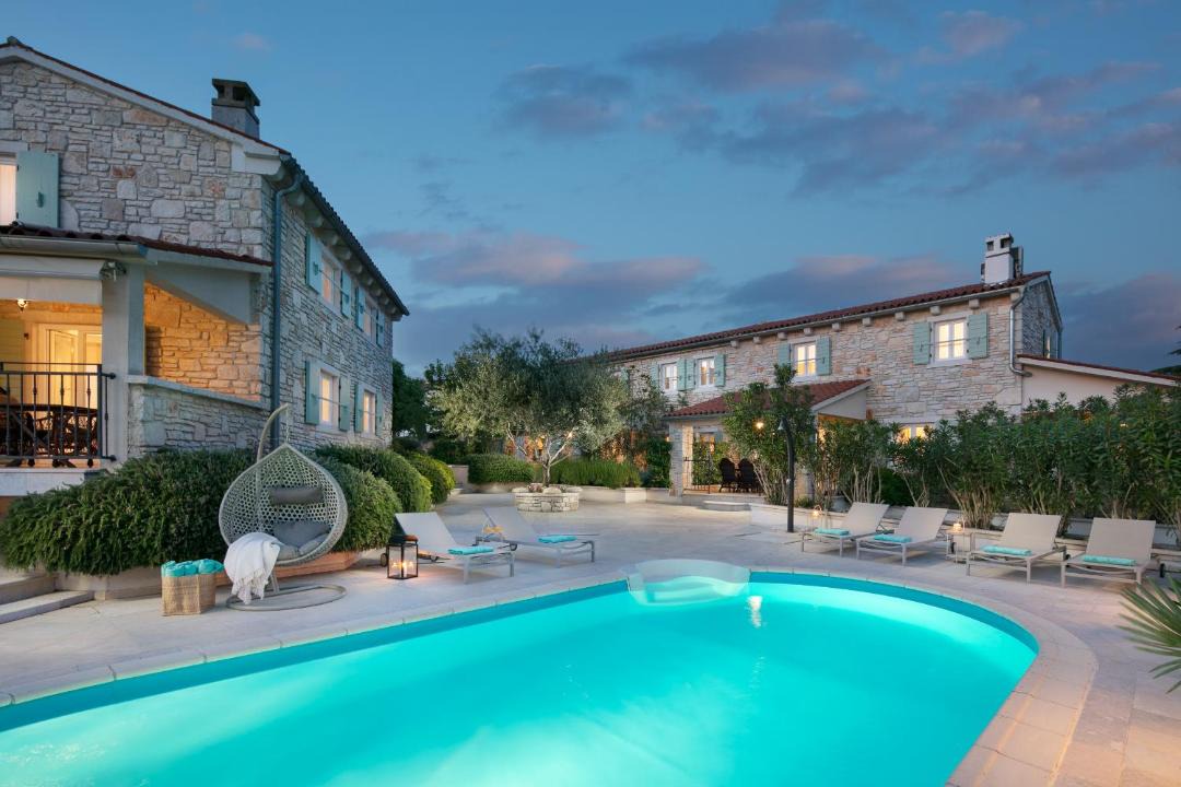 Photo of Others in Burici