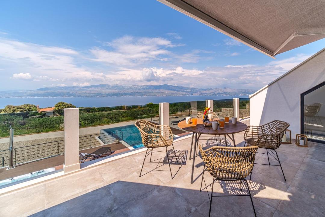 Photo of Patio Balcony in Supetar