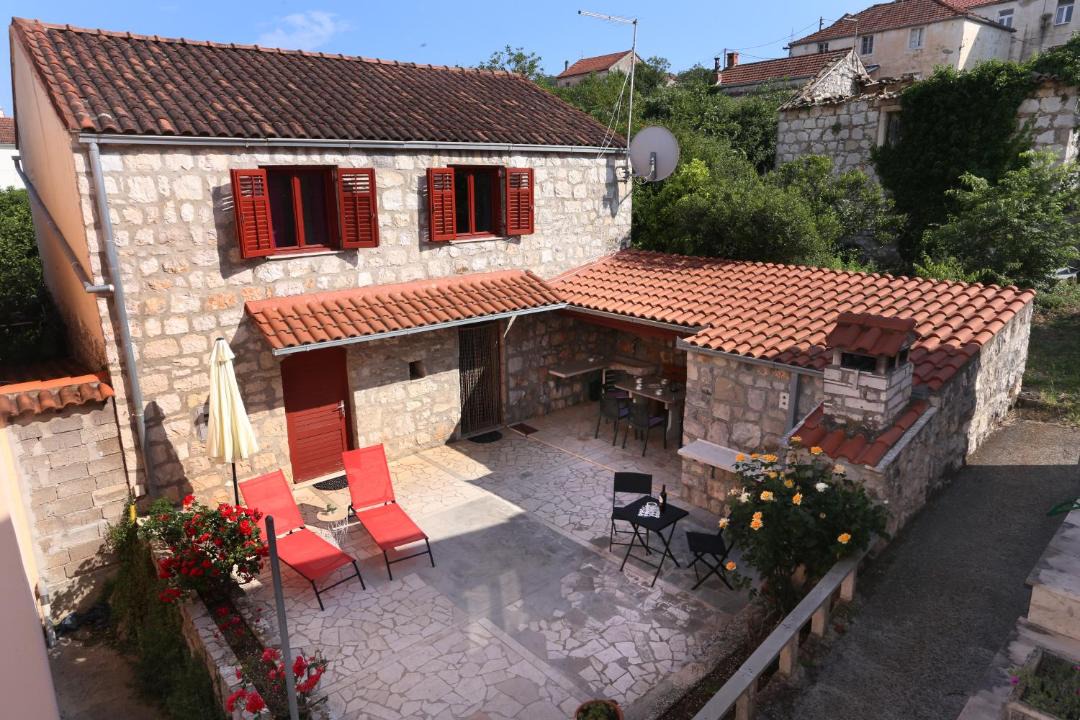 Photo of Buildings in Hodilje