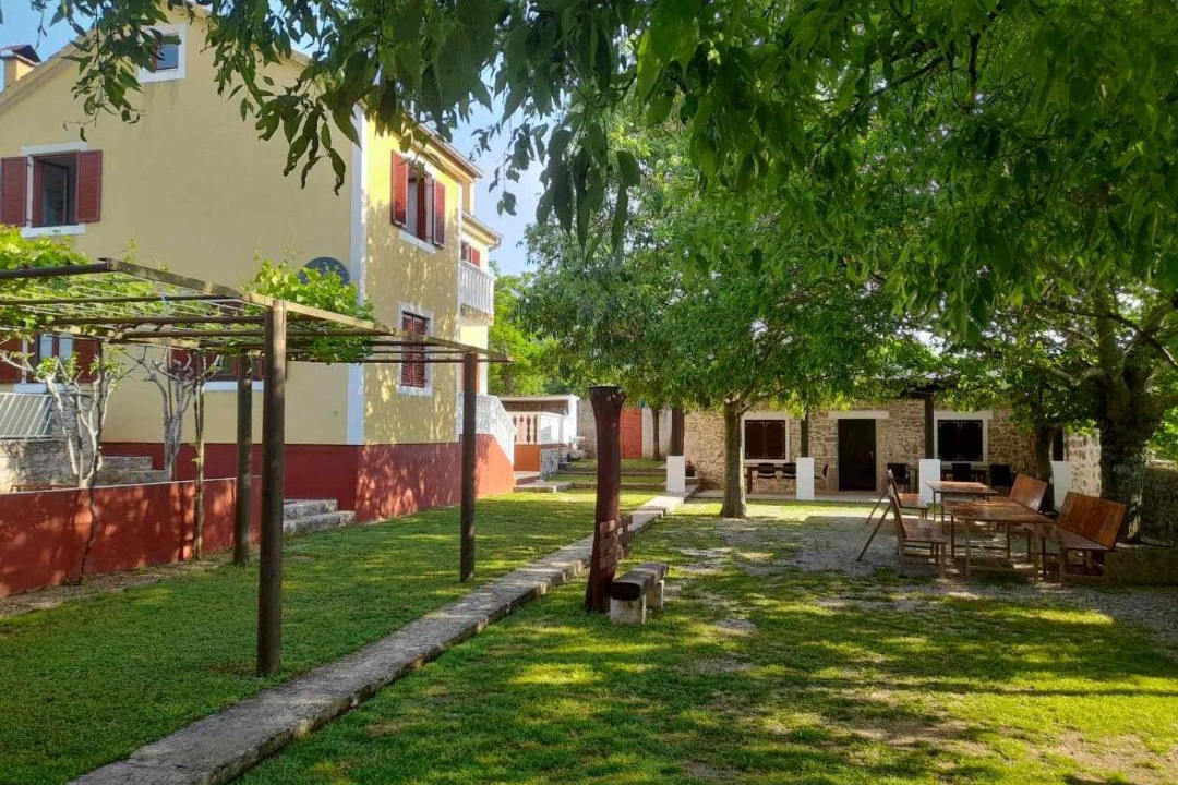 Photo of Others in Obrovac
