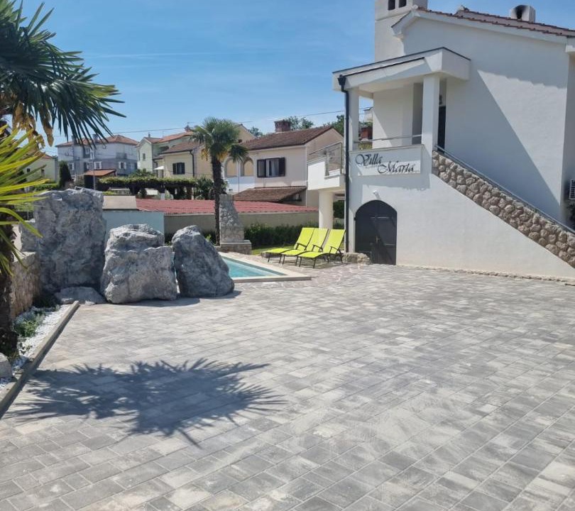 Photo of Buildings in Porat
