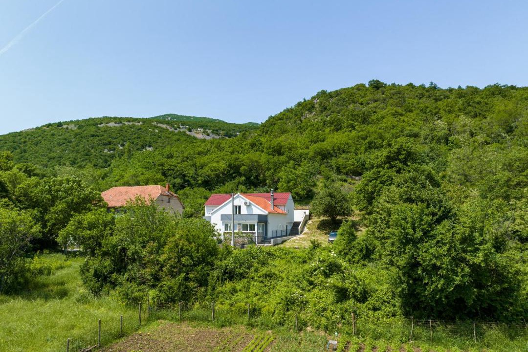 Photo of Others in Otocic Ravni Zakan