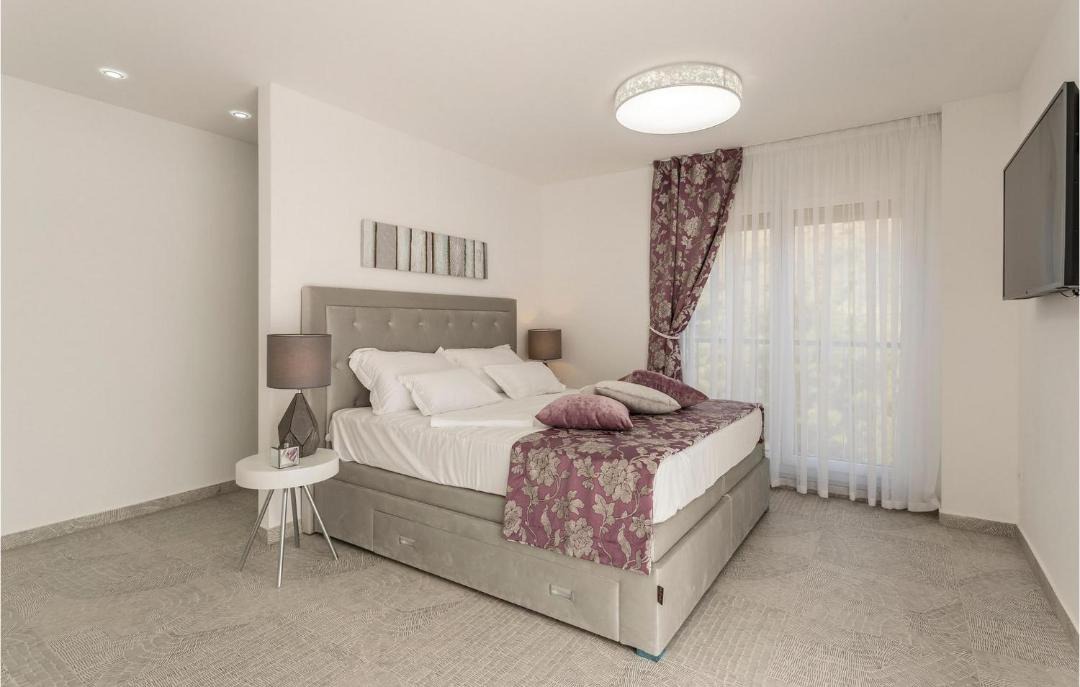 Photo of Bedroom in Tugare