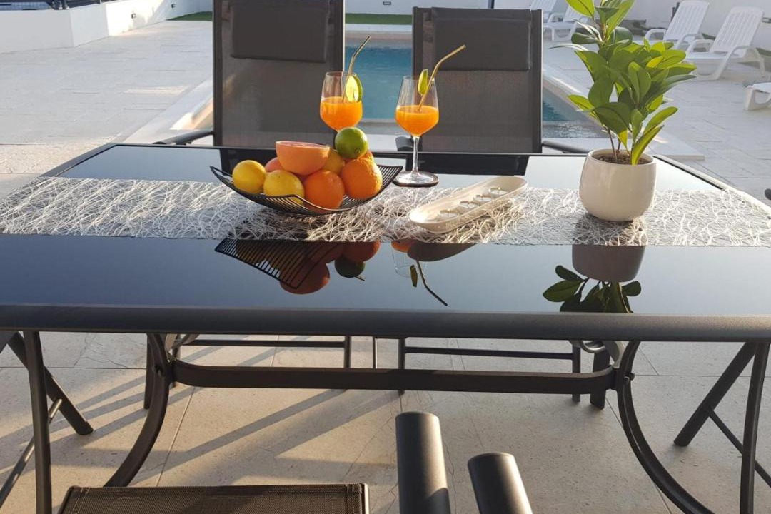Photo of Patio Balcony in Vir