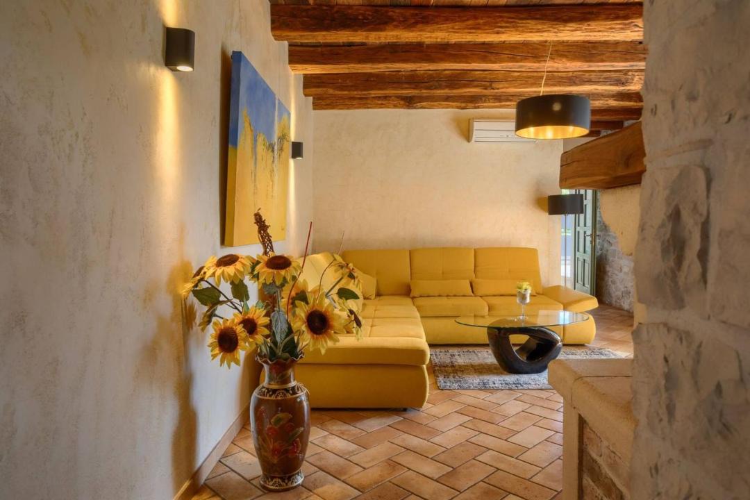 Photo of Livingroom in Rakotule