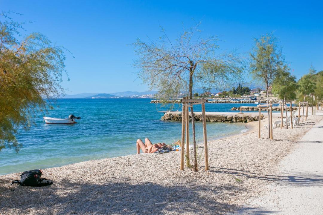 Photo of Others in Cove Makarac (Milna)