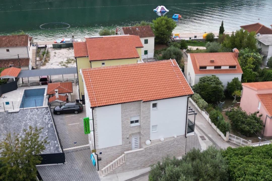 Photo of Others in Podglavica