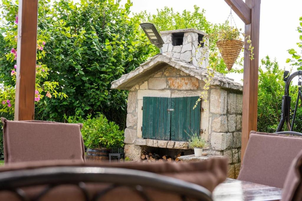 Photo of Patio Balcony in Imotski