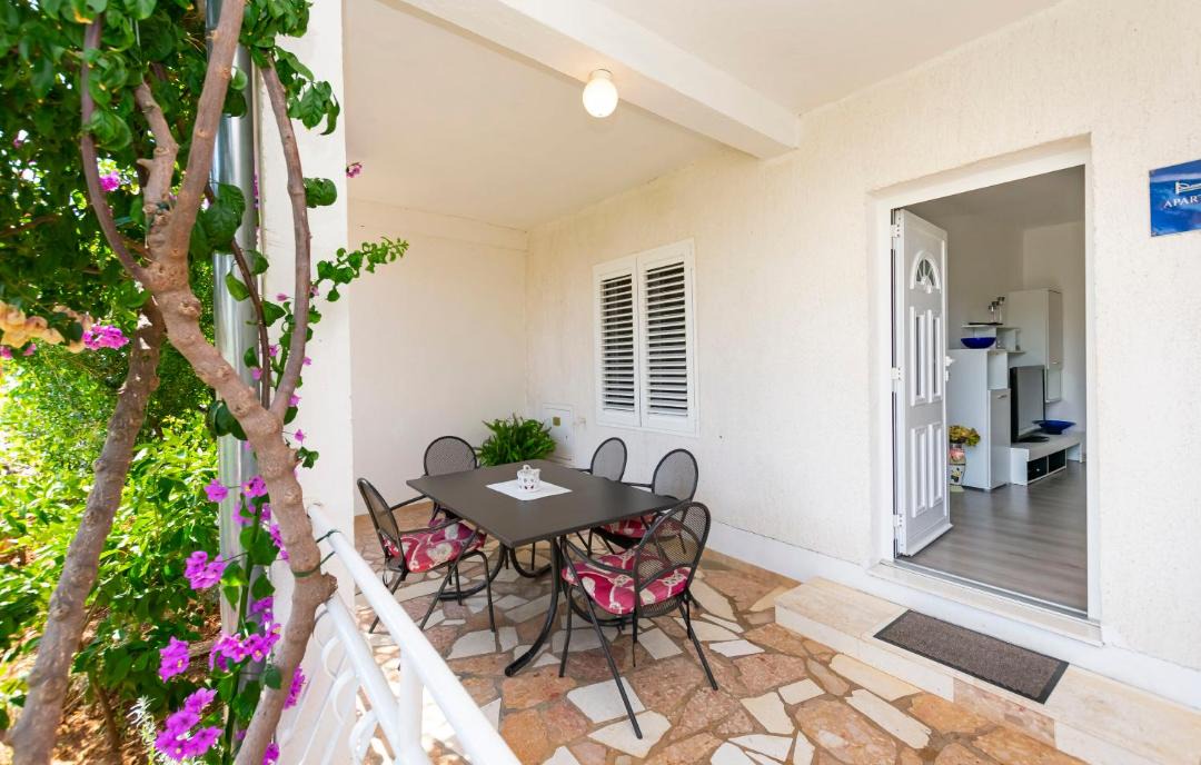 Photo of Patio Balcony in Poljica
