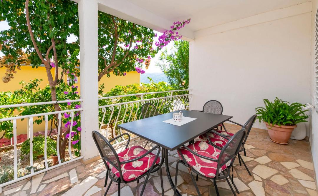 Photo of Patio Balcony in Poljica