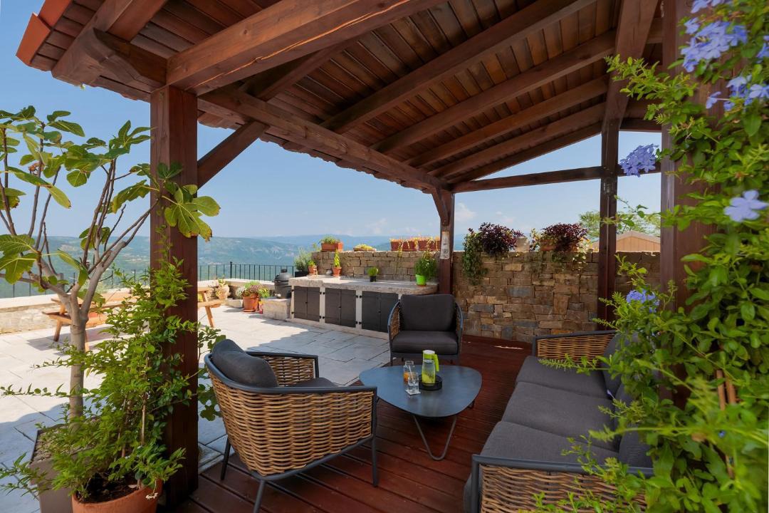 Photo of Patio Balcony in Motovun