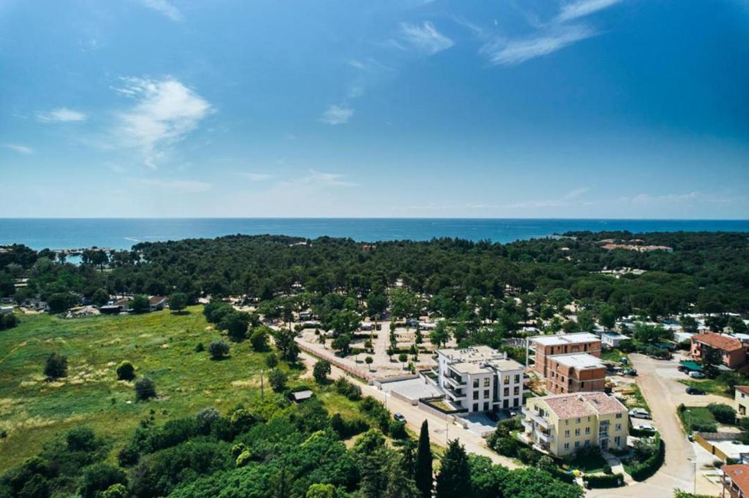 Photo of Others in Monterol