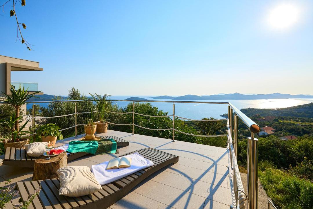 Photo of Patio Balcony in Brsecine