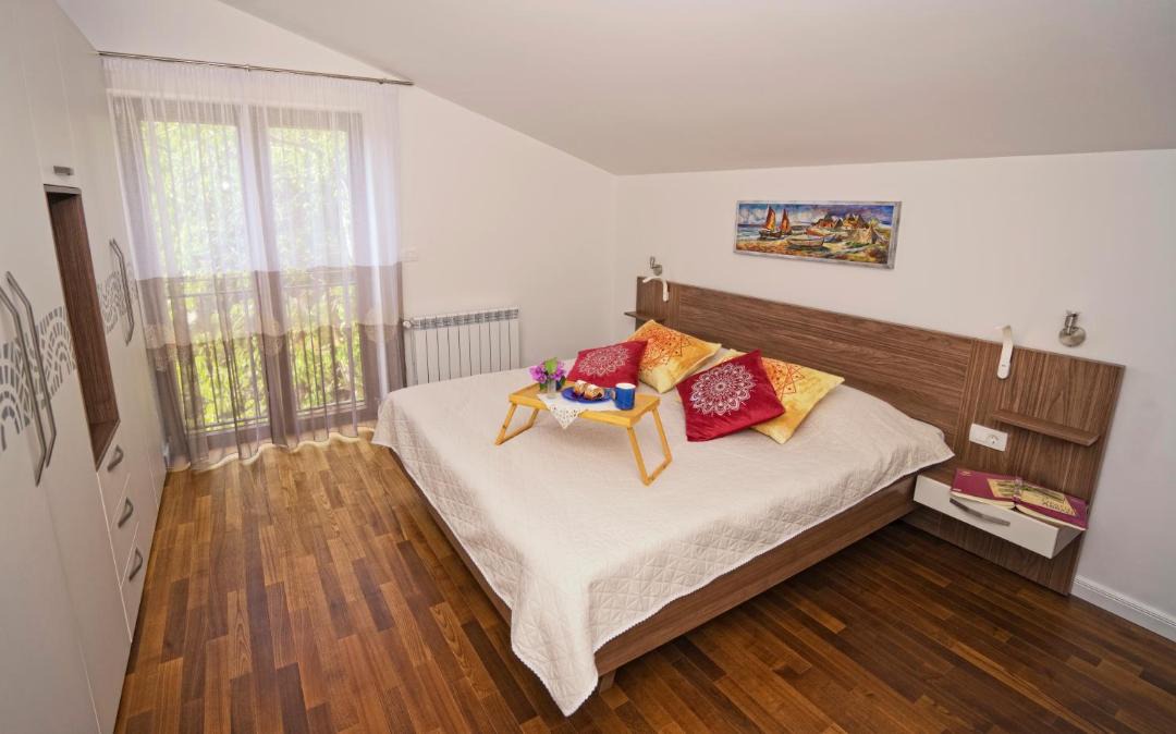 Photo of Bedroom in Opric