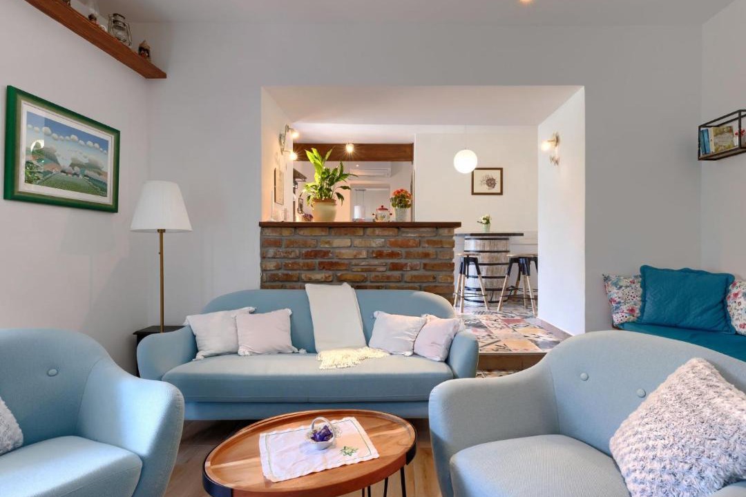 Photo of Livingroom in Grabri
