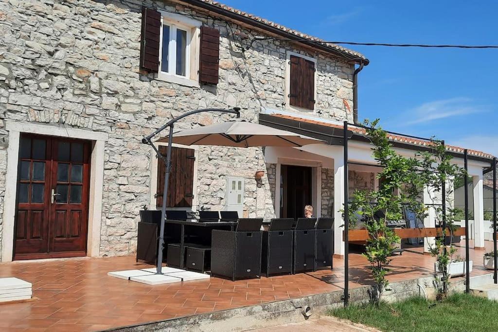 Photo of Buildings in Vardica
