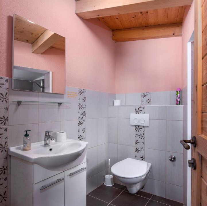 Photo of Bathroom in Banjole