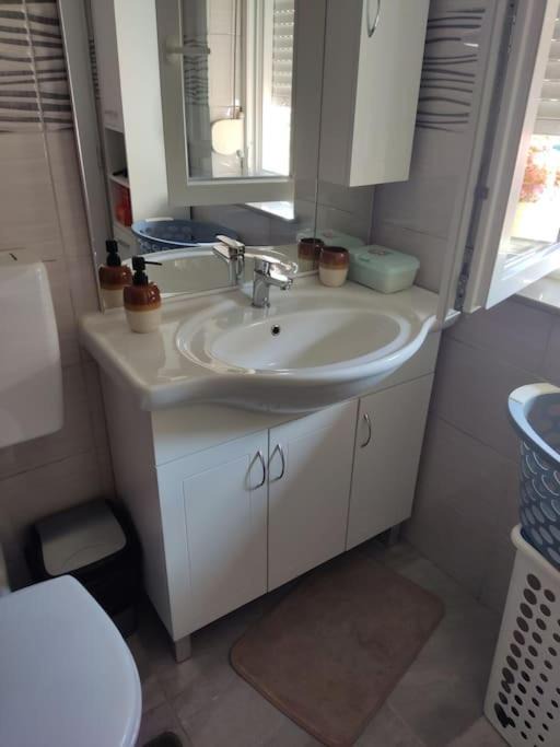 Photo of Bathroom in Sarsoni