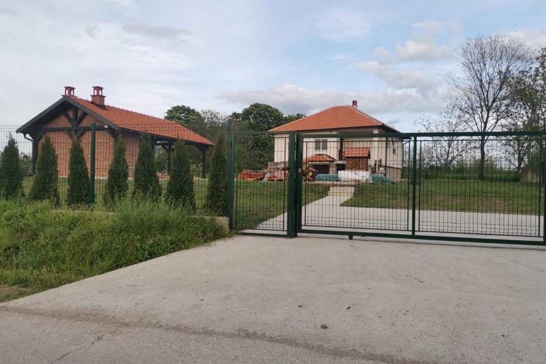 Photo of Buildings in Mladenovac