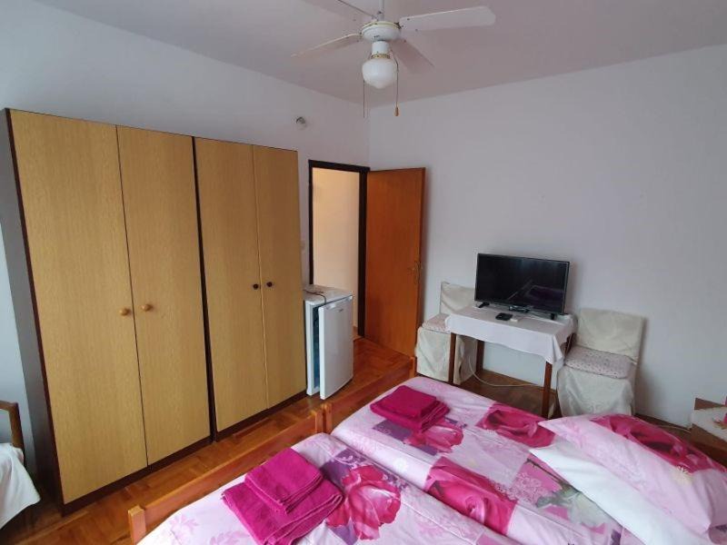 Photo of Bedroom in Fuskulin