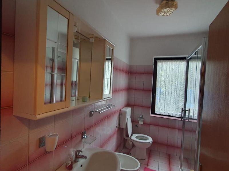 Photo of Bathroom in Fuskulin