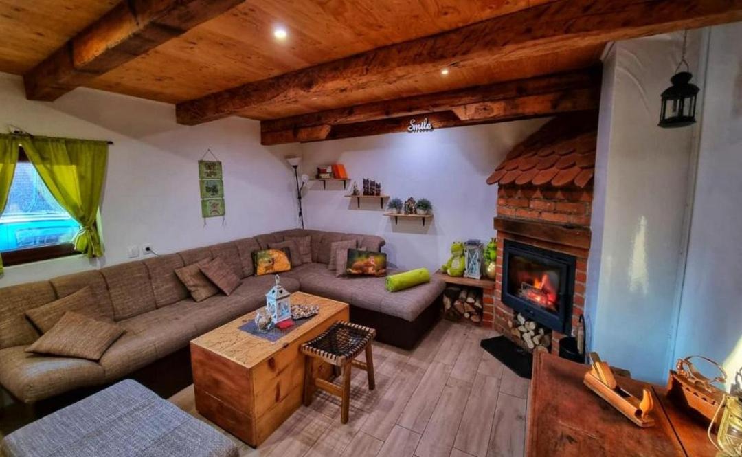 Photo of Livingroom in Tounj