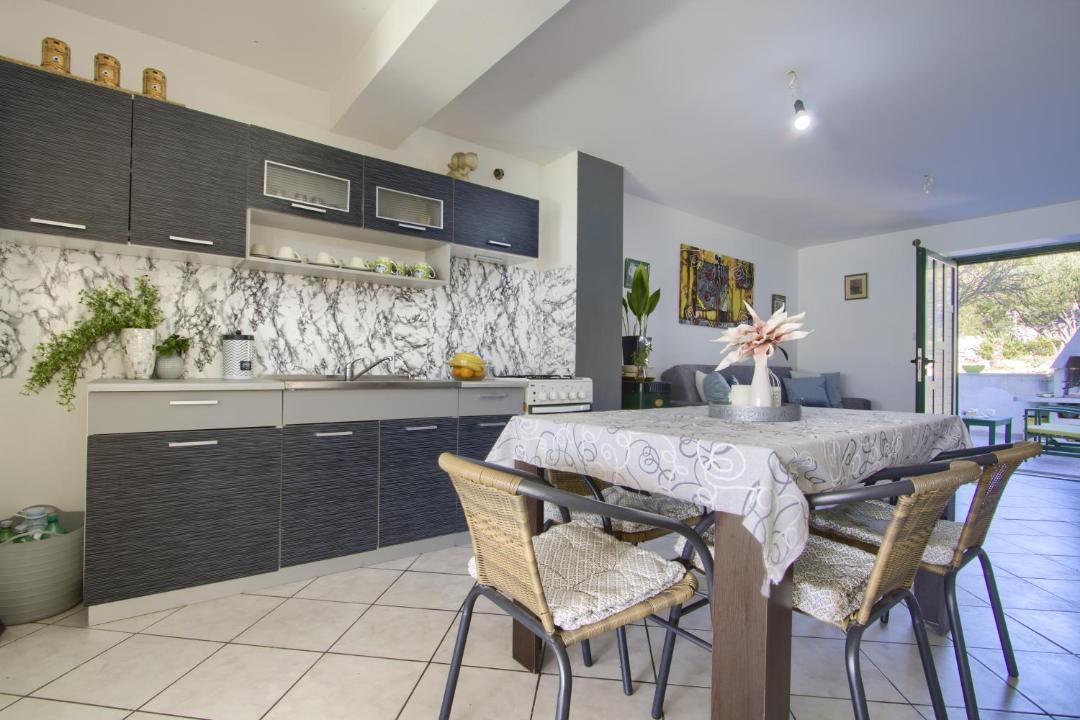 Photo of Kitchen in Banj