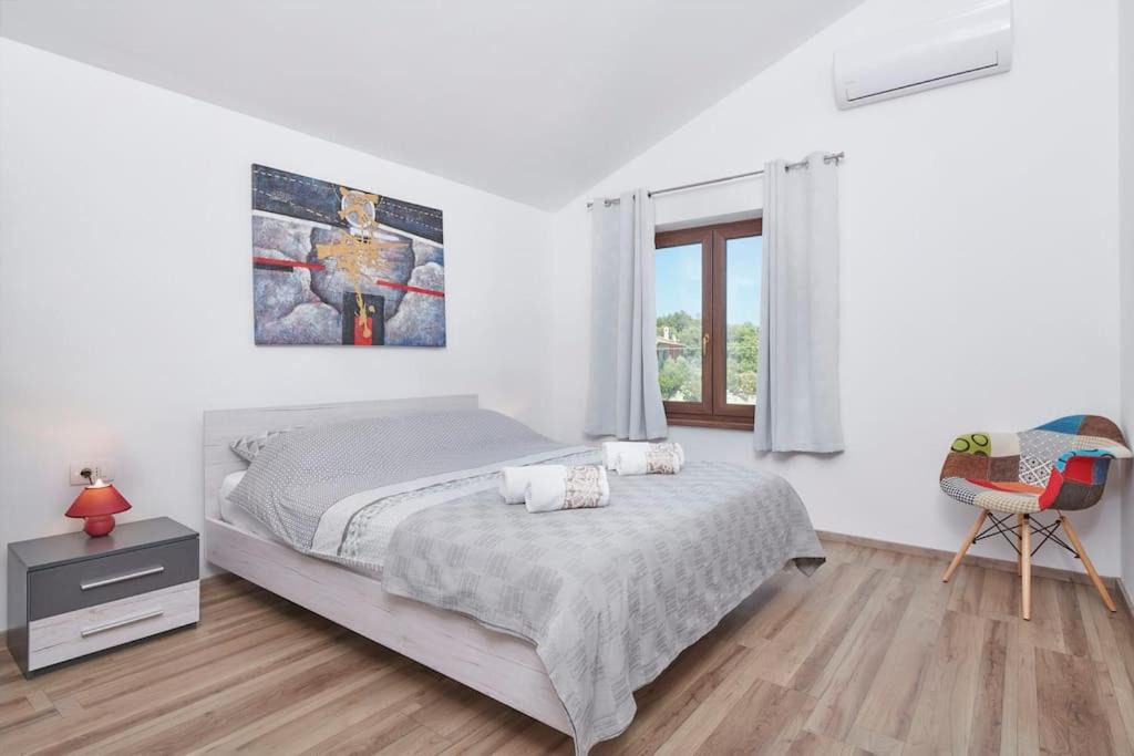 Photo of Bedroom in Fuskulin