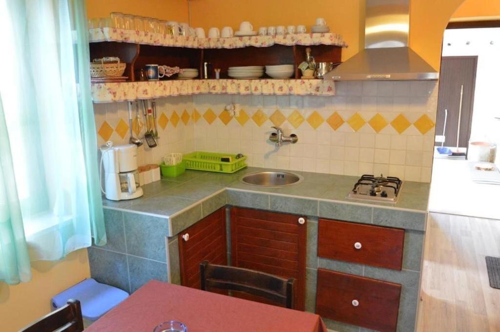 Photo of Kitchen in Cove Murtar