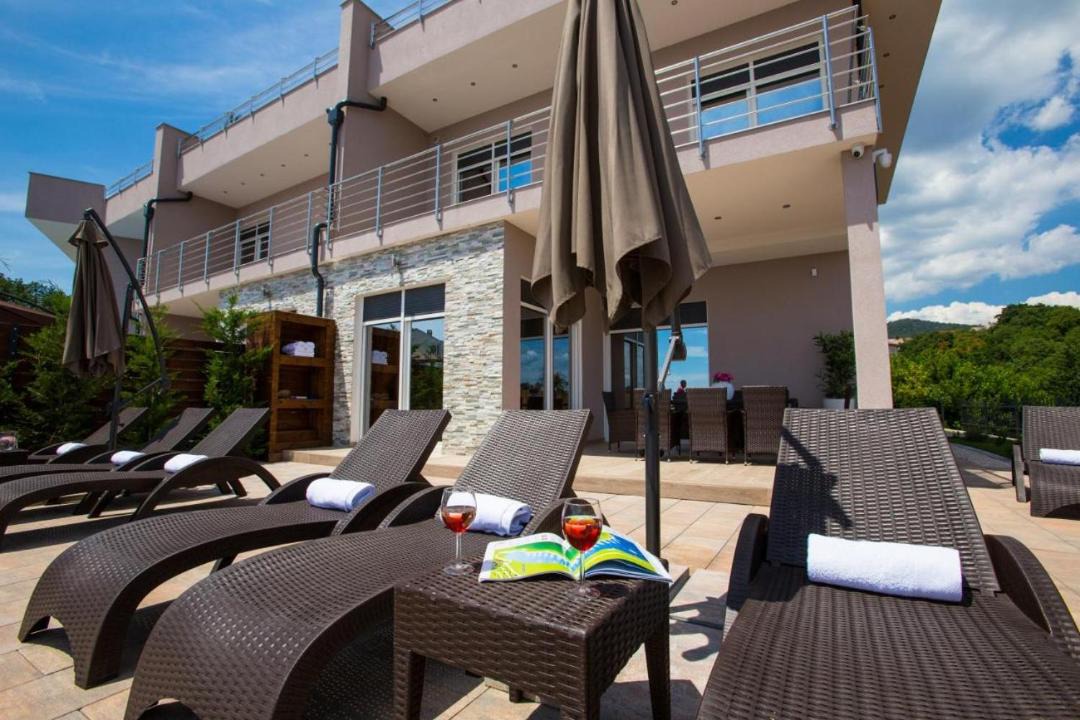 Photo of Patio Balcony in Mihotici