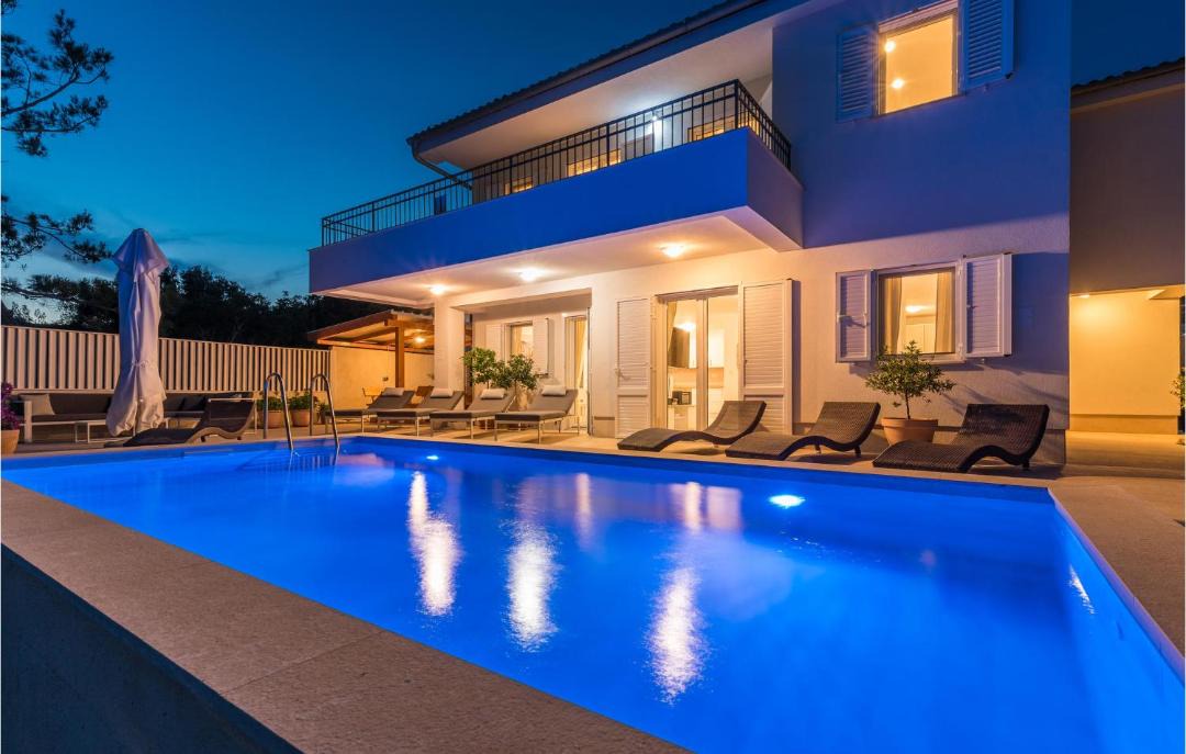 Photo of Others in Martinscica