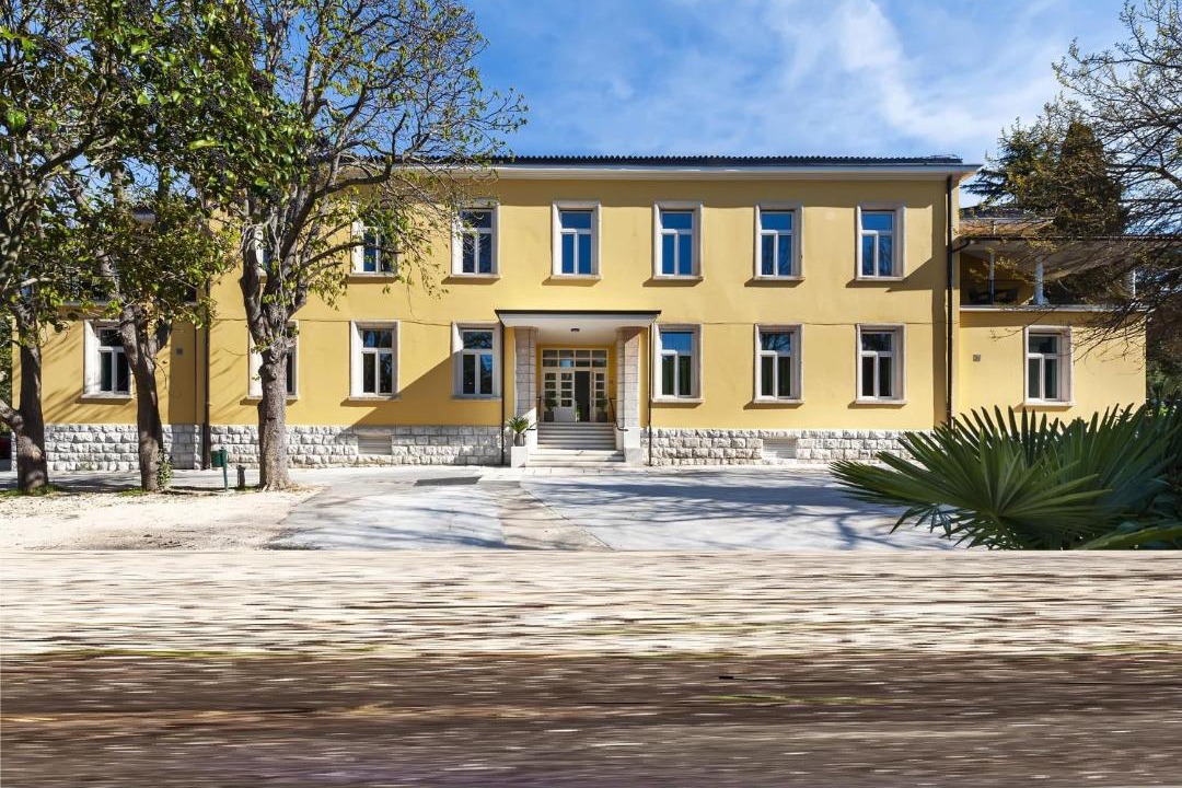 Photo of Others in Borik