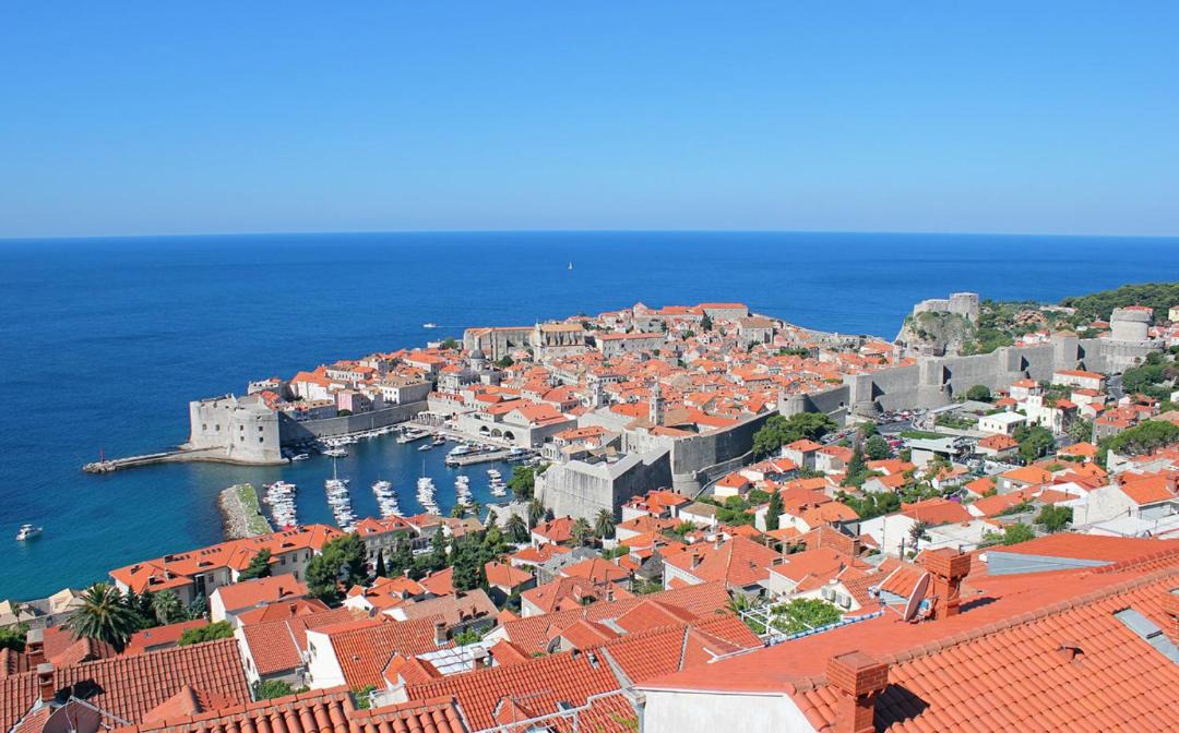 Photo of Others in Ploce
