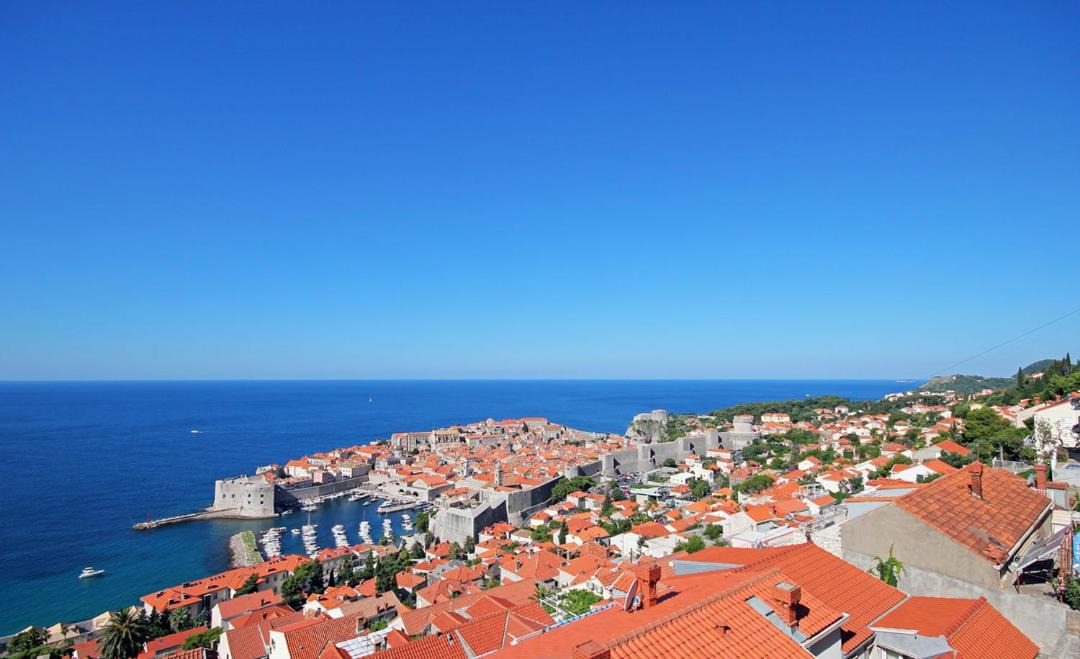 Photo of Others in Ploce
