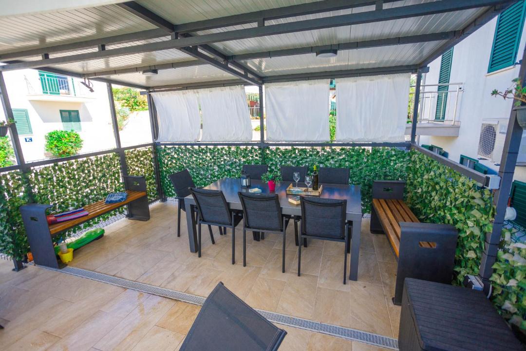 Photo of Patio Balcony in Cove Makarac (Milna)