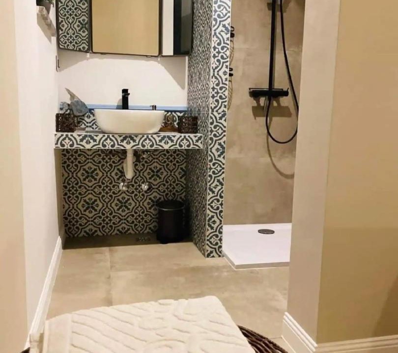 Photo of Bathroom in Rudine