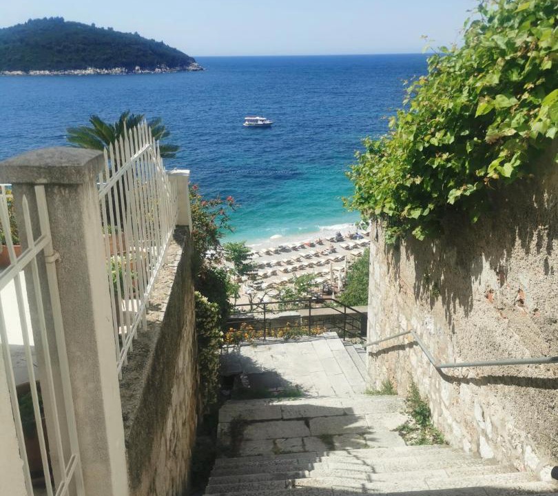 Photo of Others in Ploce