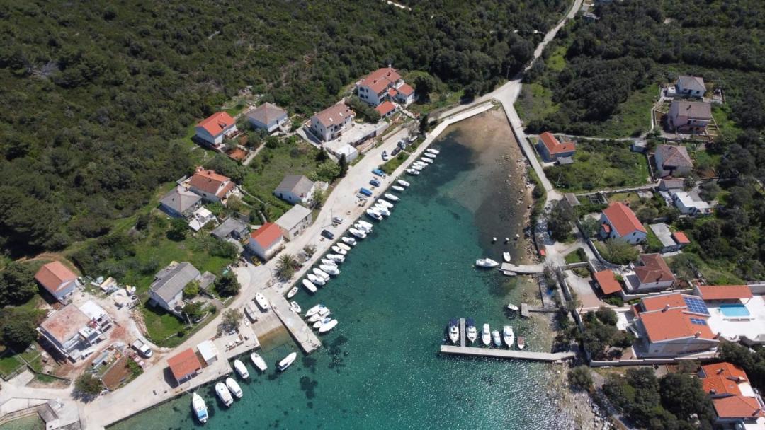 Photo of Others in Molat