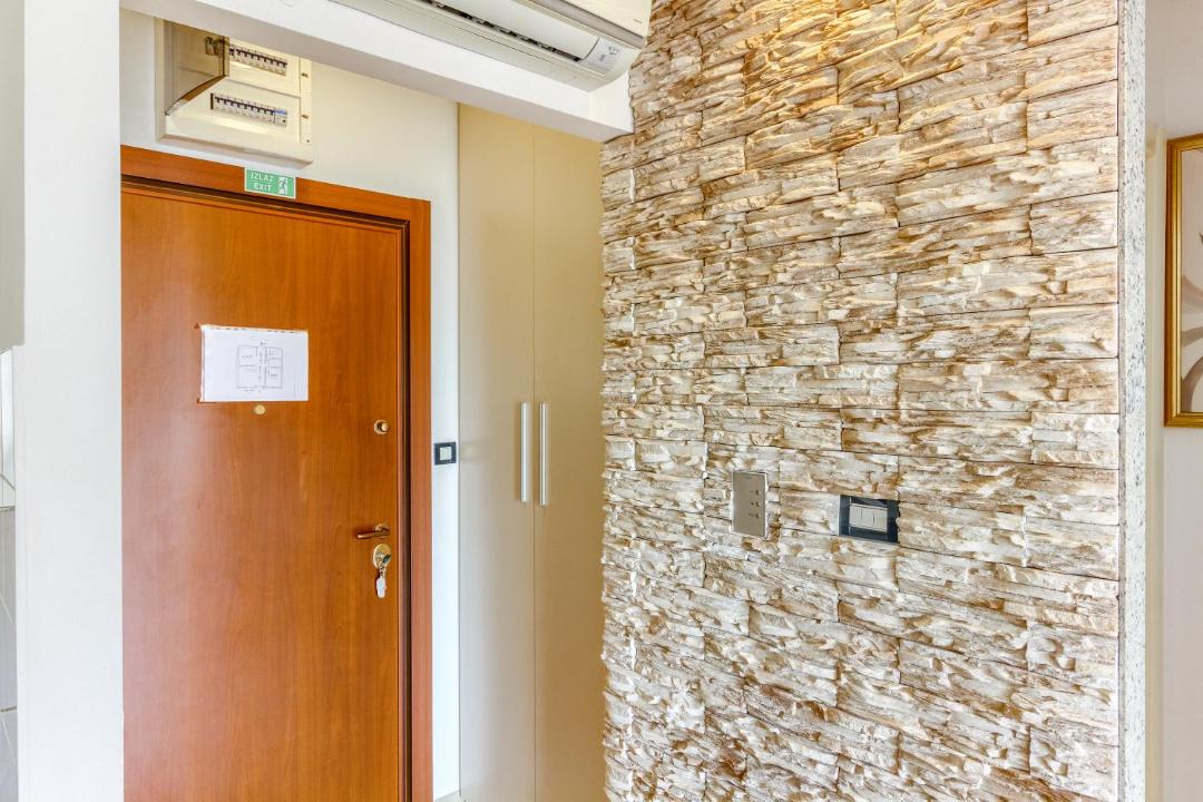 Photo of Others in Vranjic